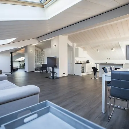 Sherlock Loft By Connexion * Канны