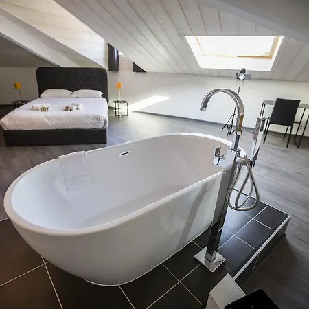 Sherlock Loft By Connexion Апартаменты